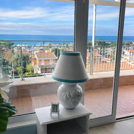 Due Passi Dal Cielo - Con Piscina Condominiale 1-6 Al 30-8 آنسيو